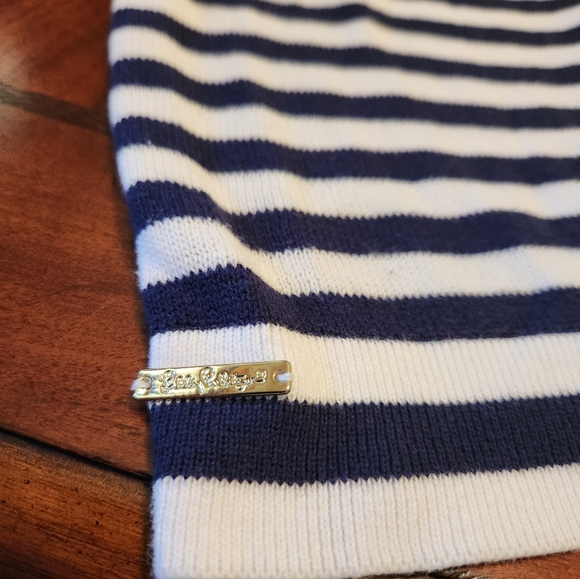 Lilly Pulitzer sweater size large - Picture 4 of 5